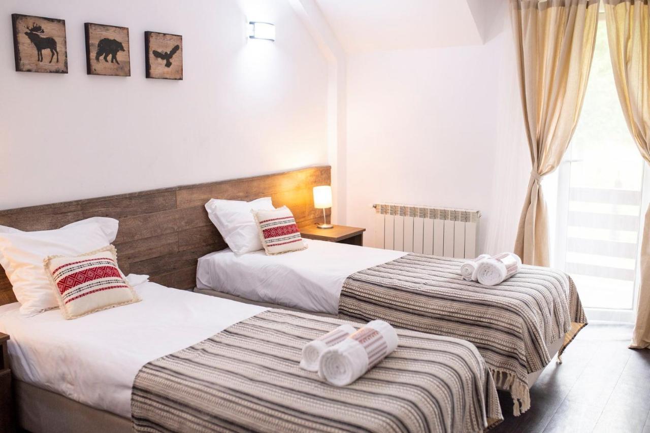 Hotel Floare De Colt Mînăstirea Humorului Εξωτερικό φωτογραφία